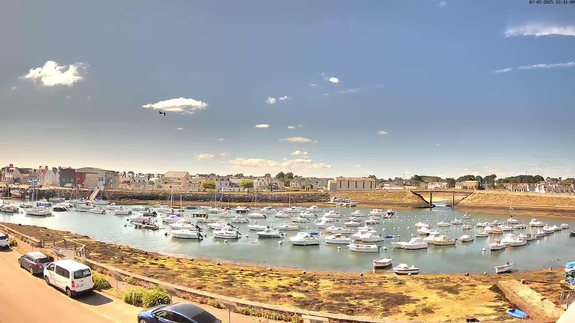 Treffiagat,  Léchiagat Village & Marine Live Cam - Quimper, Finistère, Bretagne, France