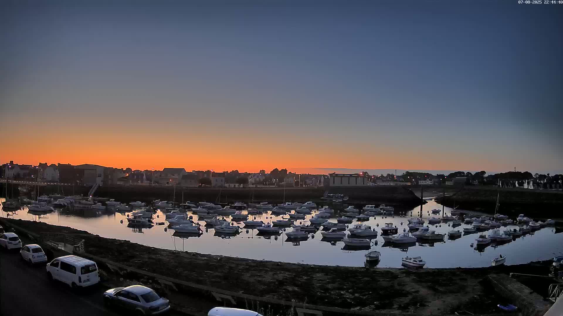 Treffiagat,  Léchiagat Village & Marine Live Cam - Quimper, Finistère, Bretagne, France