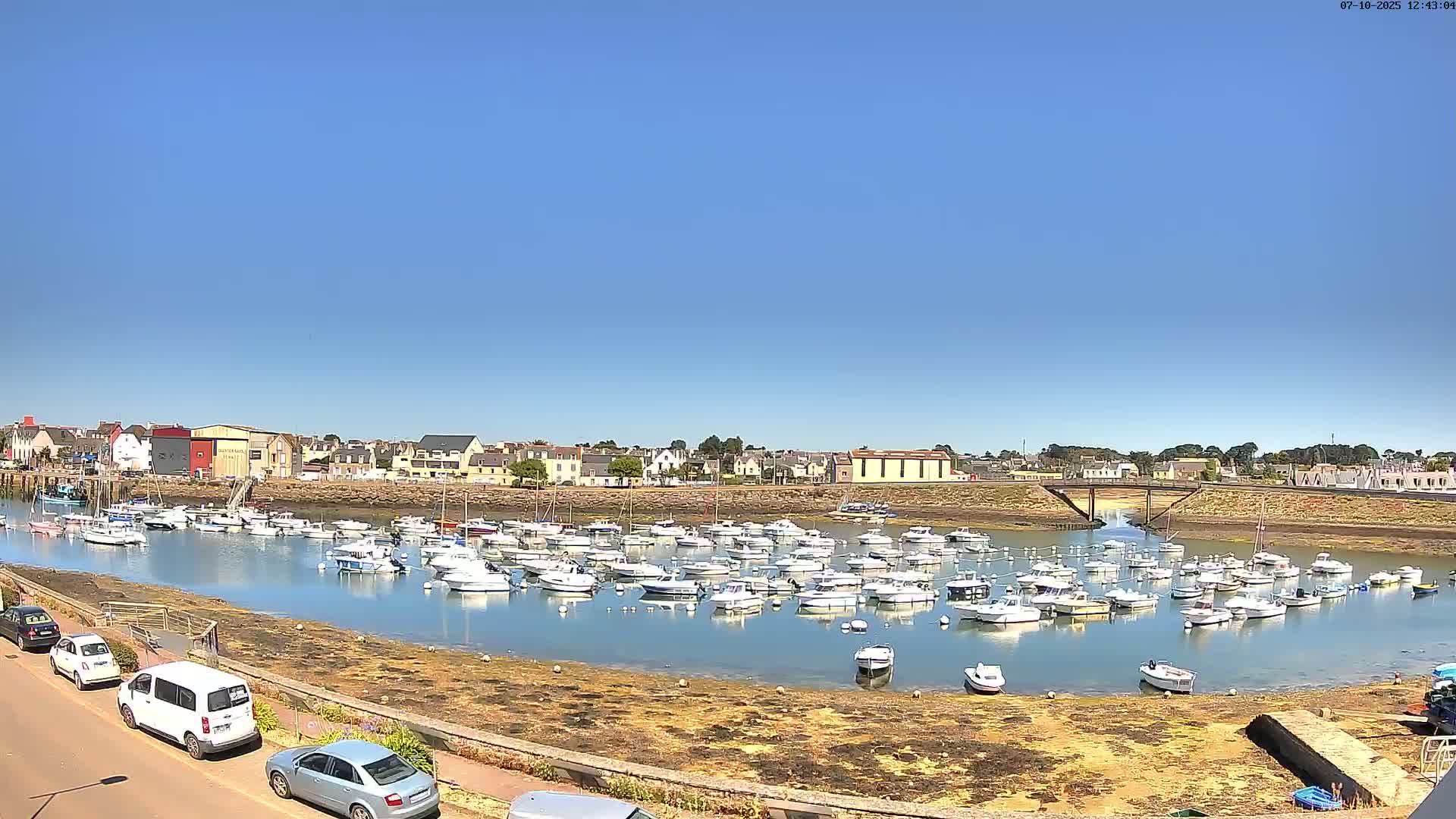 Treffiagat,  Léchiagat Village & Marine Live Cam - Quimper, Finistère, Bretagne, France