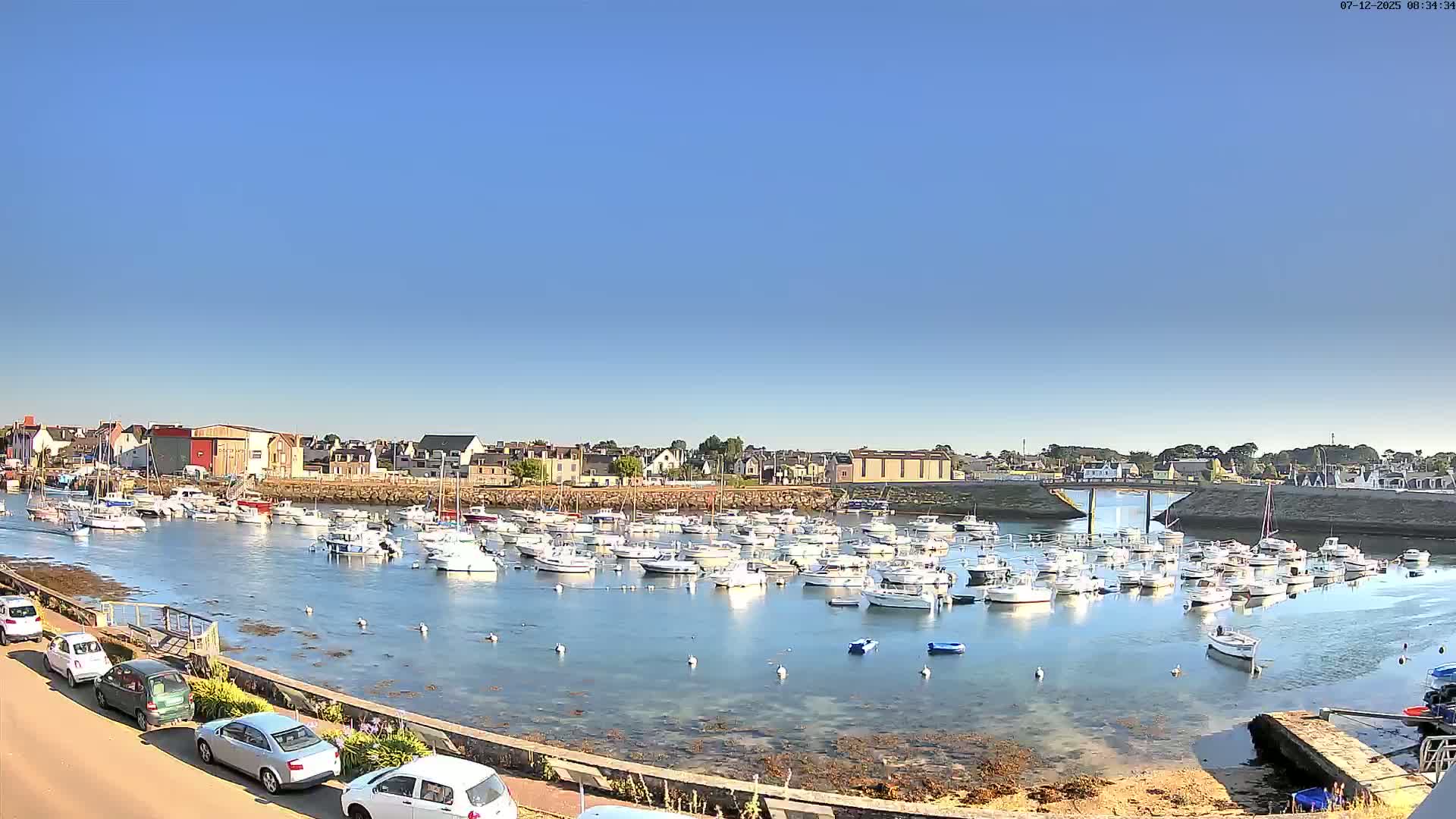 Treffiagat,  Léchiagat Village & Marine Live Cam - Quimper, Finistère, Bretagne, France