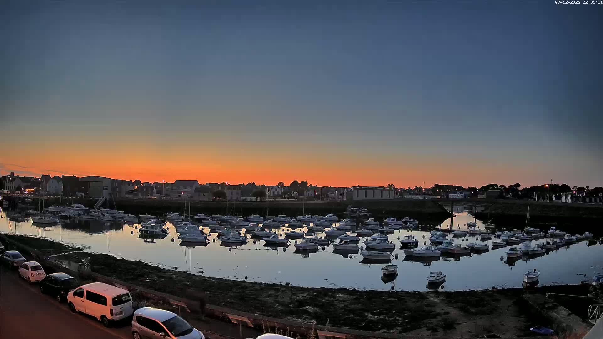 Treffiagat,  Léchiagat Village & Marine Live Cam - Quimper, Finistère, Bretagne, France