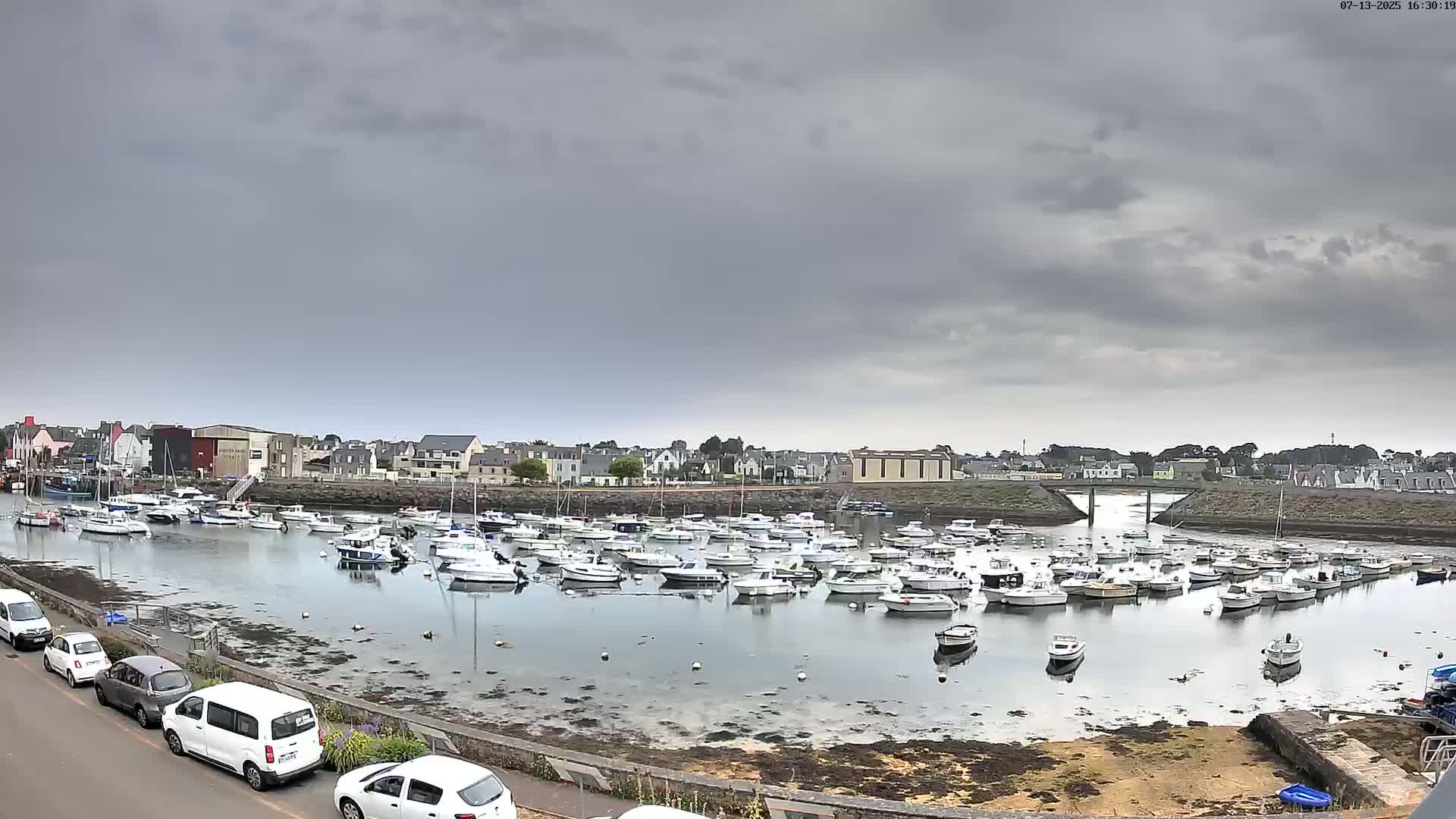 Treffiagat,  Léchiagat Village & Marine Live Cam - Quimper, Finistère, Bretagne, France