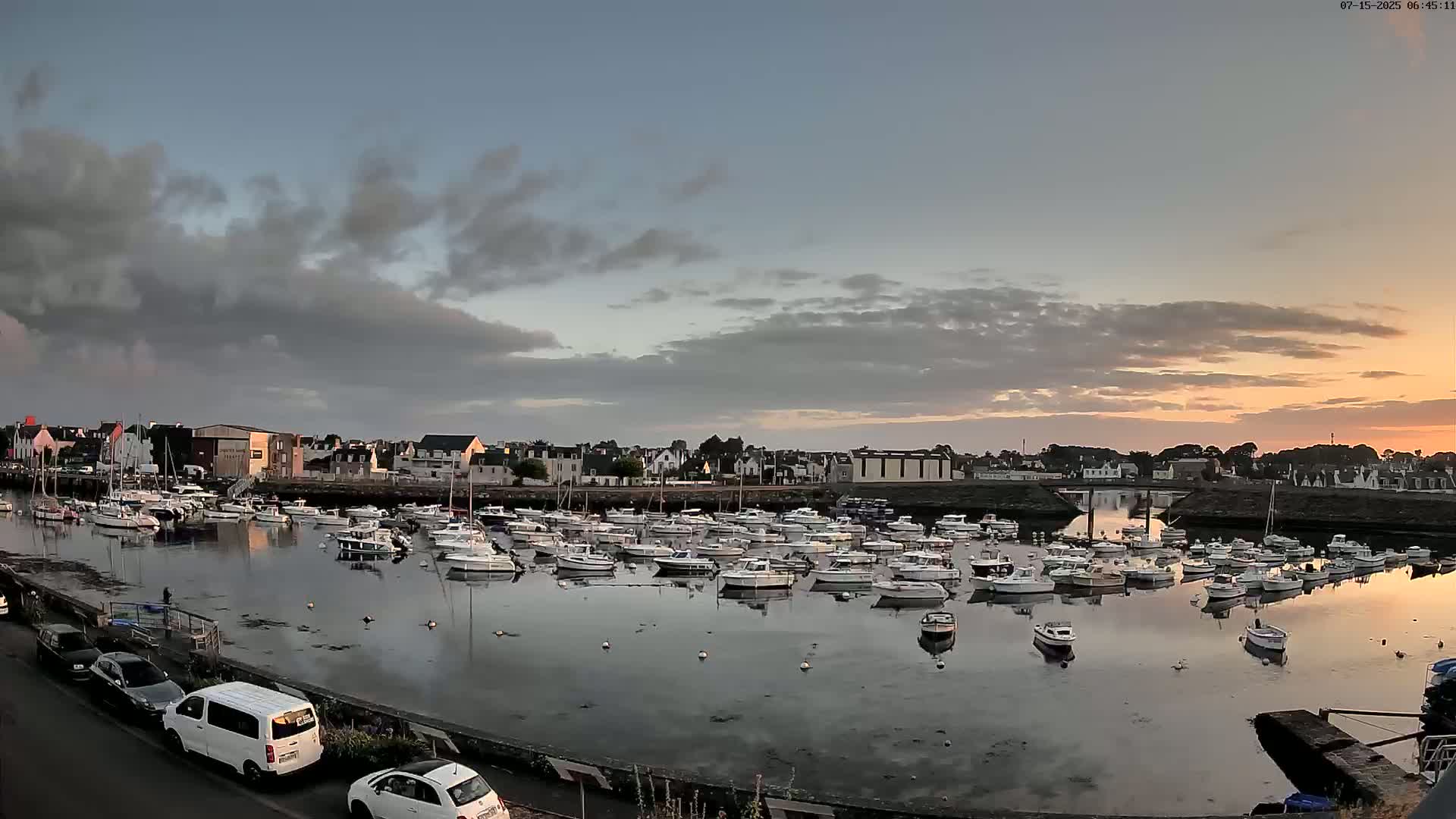 Treffiagat,  Léchiagat Village & Marine Live Cam - Quimper, Finistère, Bretagne, France