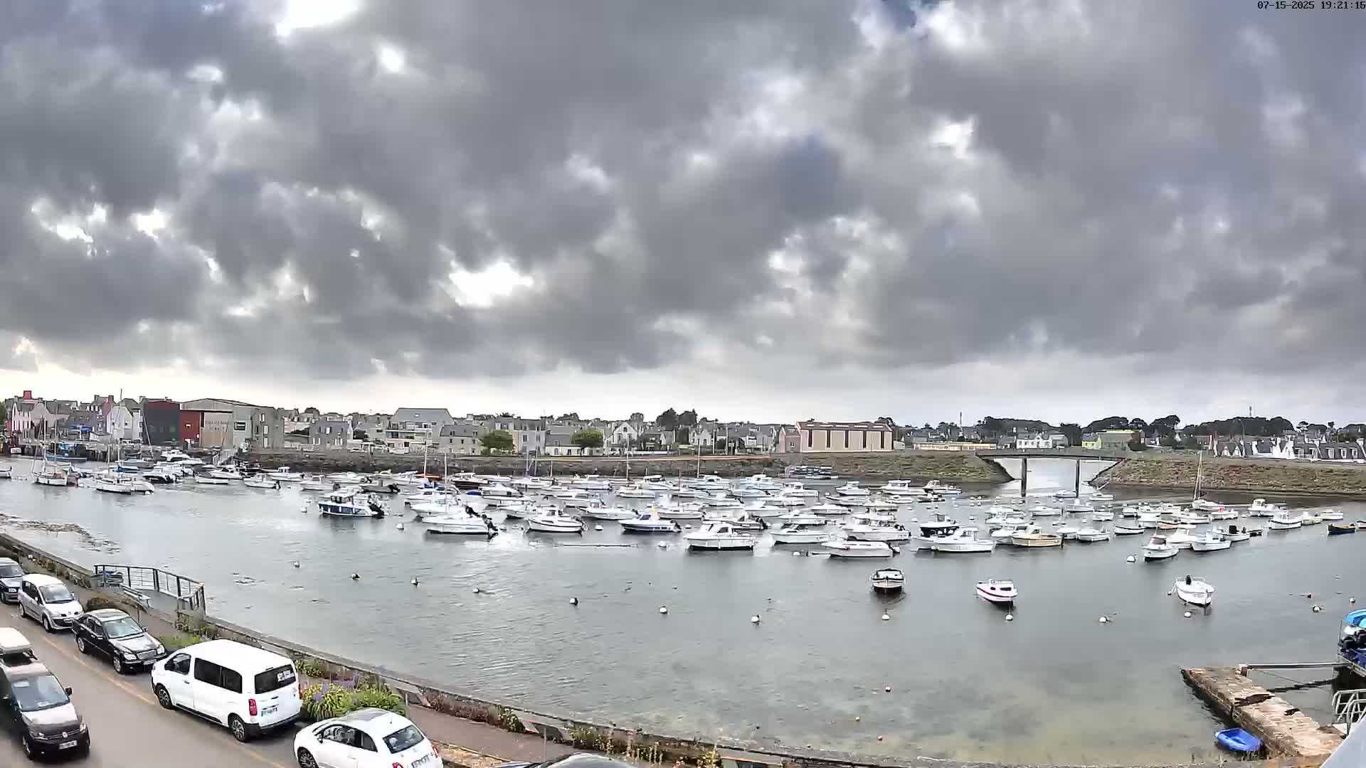 Treffiagat,  Léchiagat Village & Marine Live Cam - Quimper, Finistère, Bretagne, France