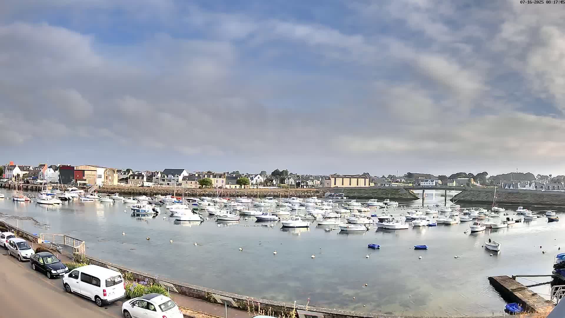 Treffiagat,  Léchiagat Village & Marine Live Cam - Quimper, Finistère, Bretagne, France