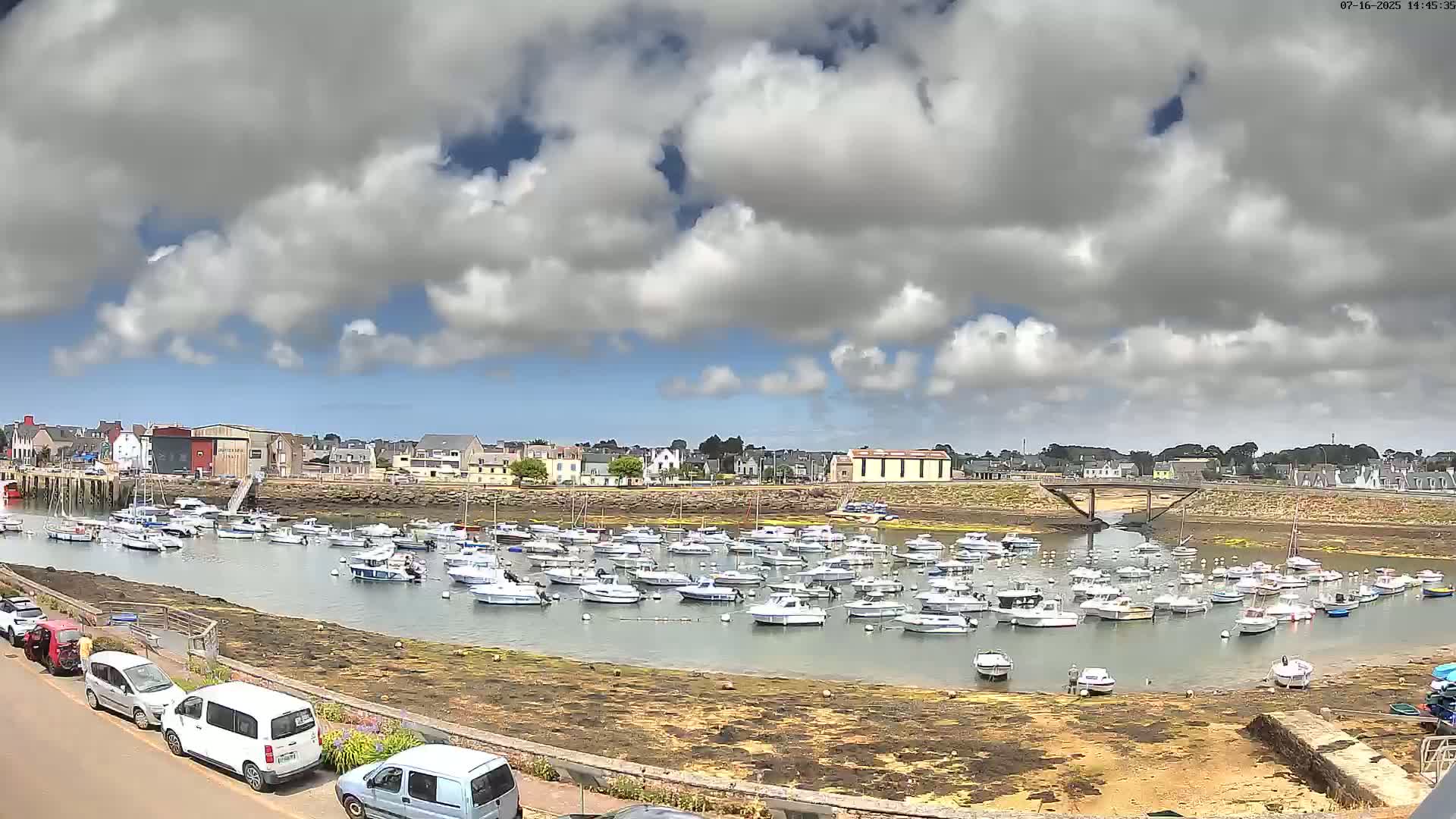 Treffiagat,  Léchiagat Village & Marine Live Cam - Quimper, Finistère, Bretagne, France