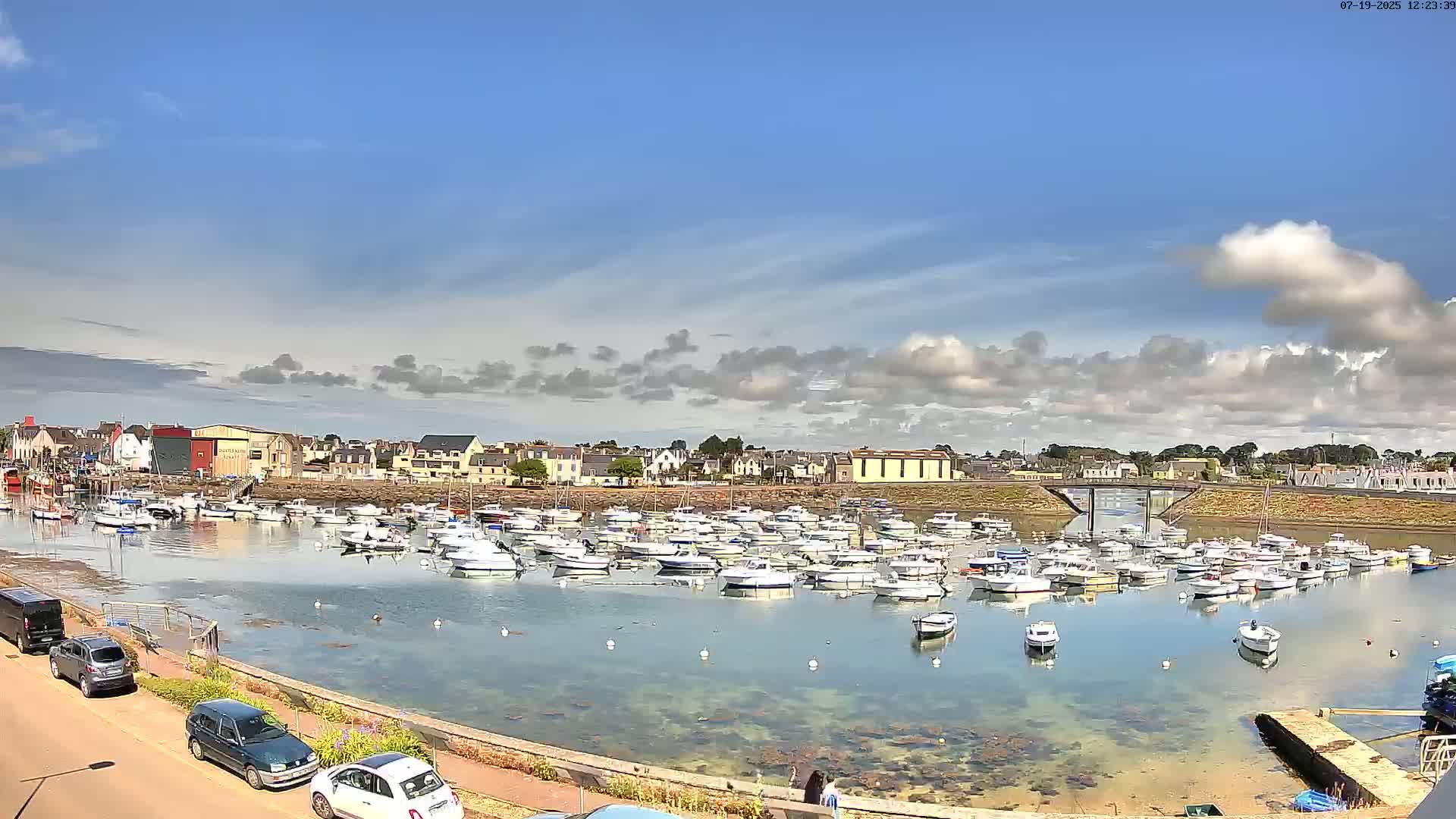 Treffiagat,  Léchiagat Village & Marine Live Cam - Quimper, Finistère, Bretagne, France