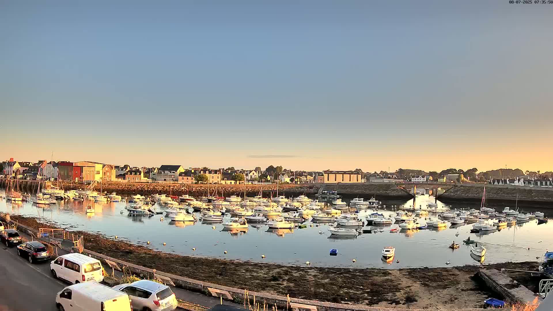 Treffiagat,  Léchiagat Village & Marine Live Cam - Quimper, Finistère, Bretagne, France