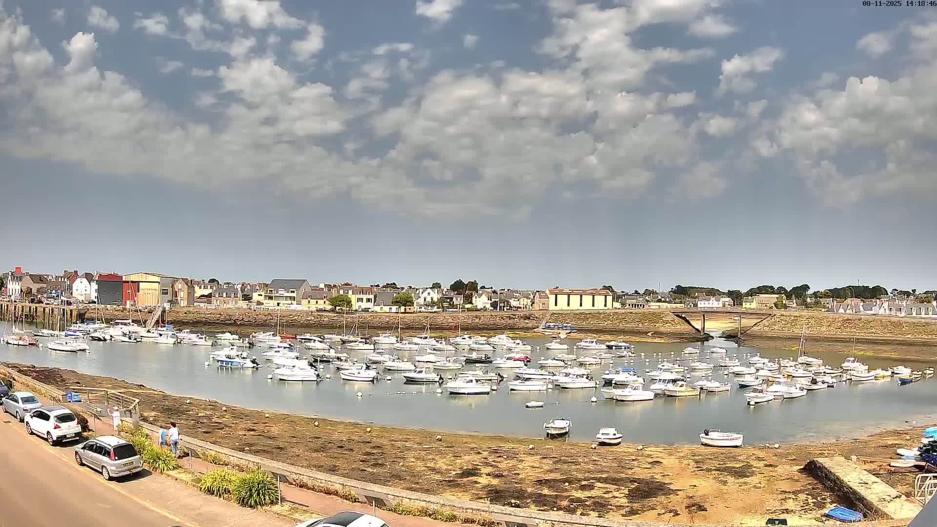 Treffiagat,  Léchiagat Village & Marine Live Cam - Quimper, Finistère, Bretagne, France