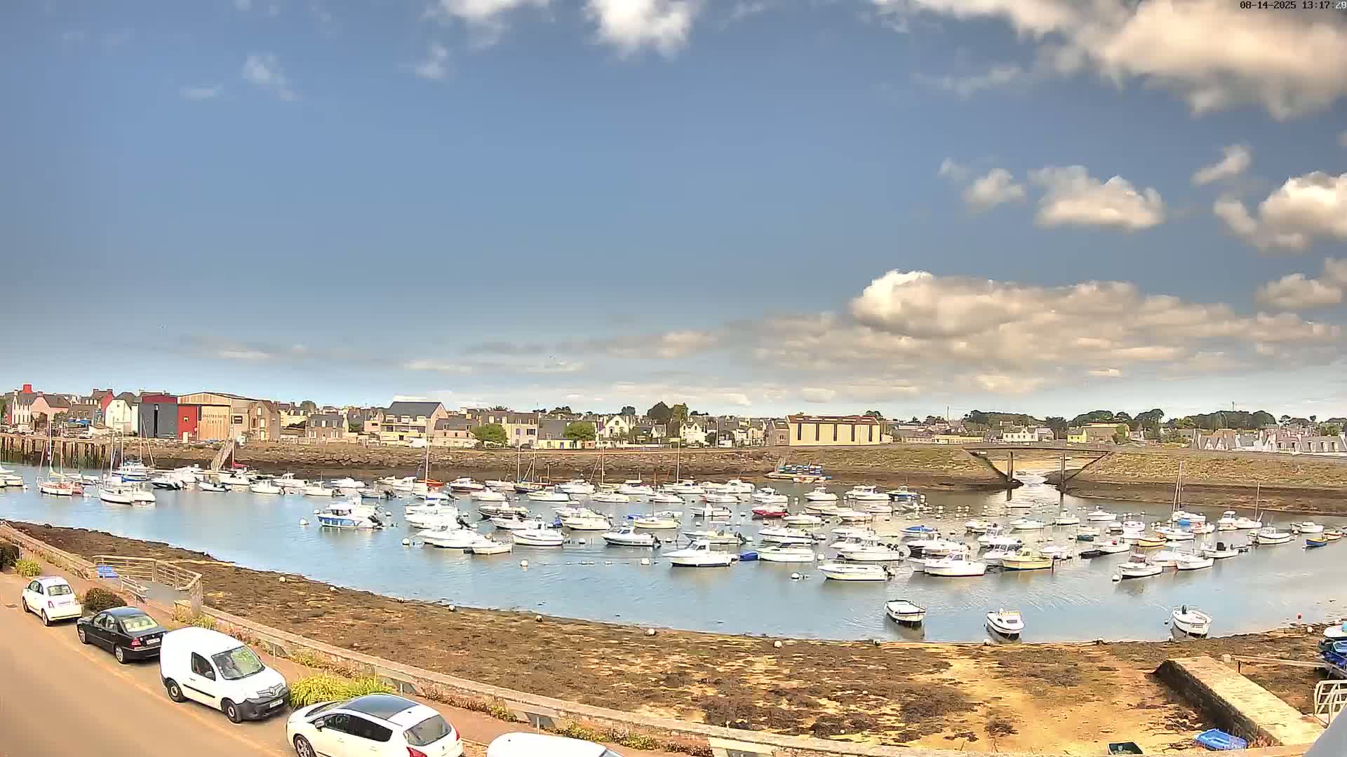 Treffiagat,  Léchiagat Village & Marine Live Cam - Quimper, Finistère, Bretagne, France
