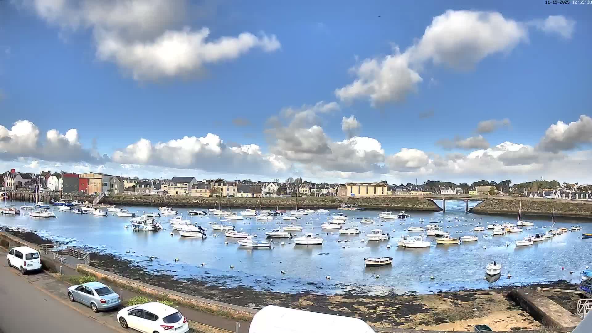 Treffiagat,  Léchiagat Village & Marine Live Cam - Quimper, Finistère, Bretagne, France