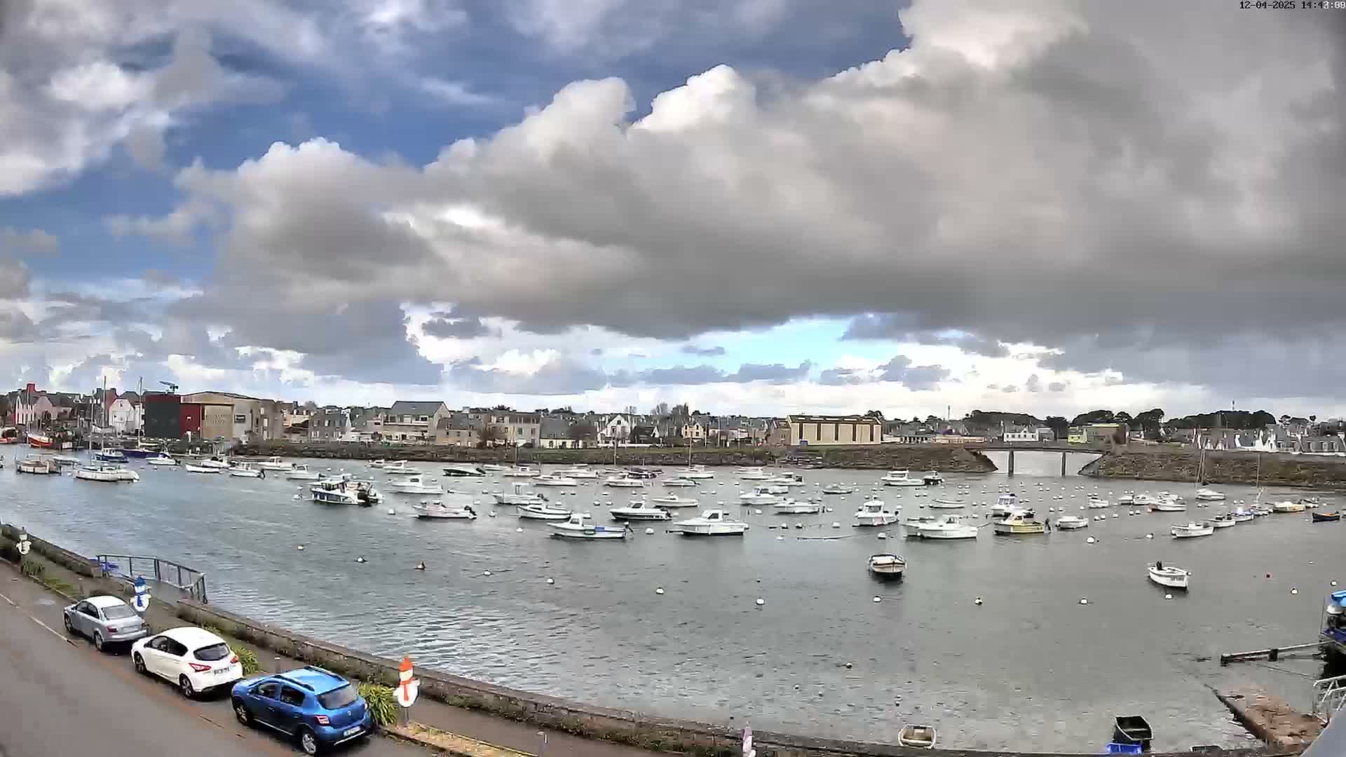 Treffiagat,  Léchiagat Village & Marine Live Cam - Quimper, Finistère, Bretagne, France