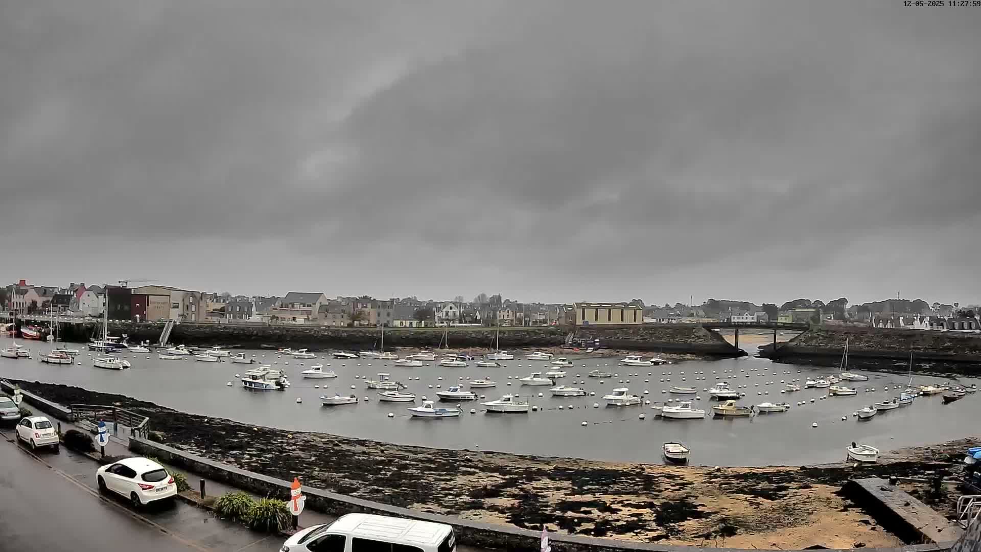 Treffiagat,  Léchiagat Village & Marine Live Cam - Quimper, Finistère, Bretagne, France
