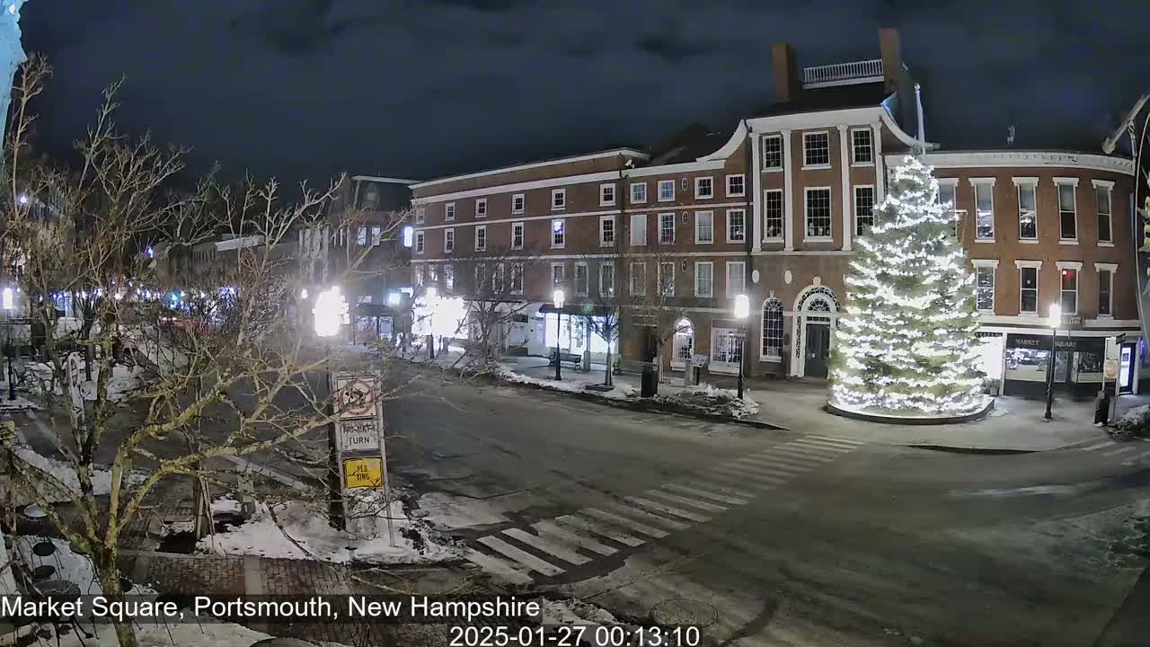 Portsmouth, Market Square Live Cam -  Portsmouth,  New Hampshire, USA