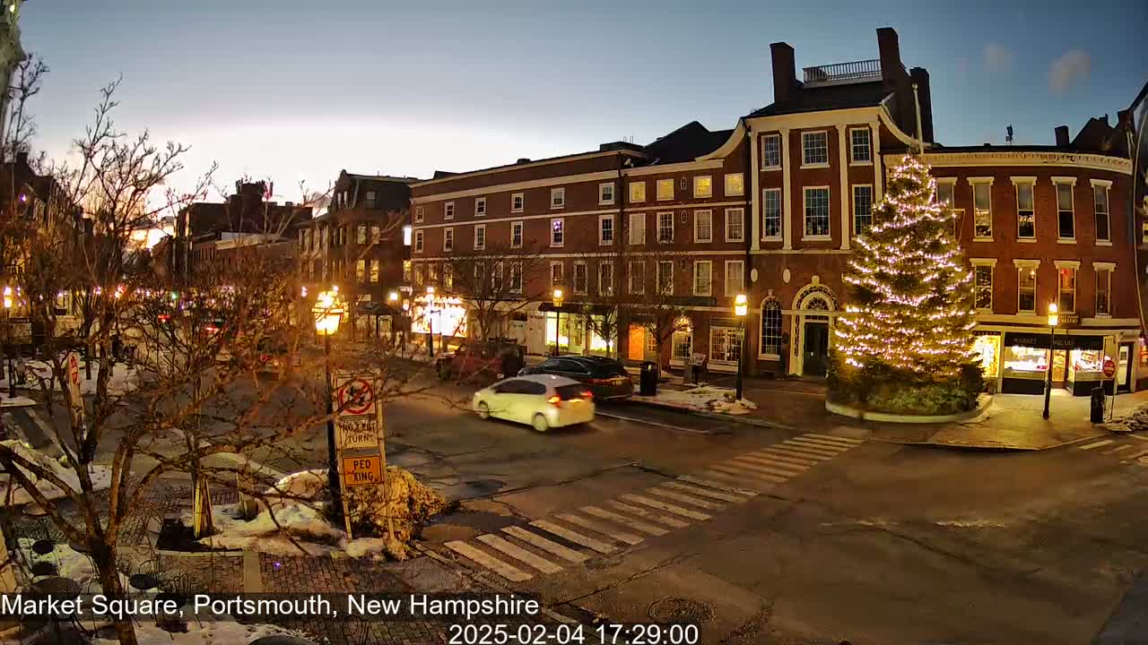 Portsmouth, Market Square Live Cam -  Portsmouth,  New Hampshire, USA
