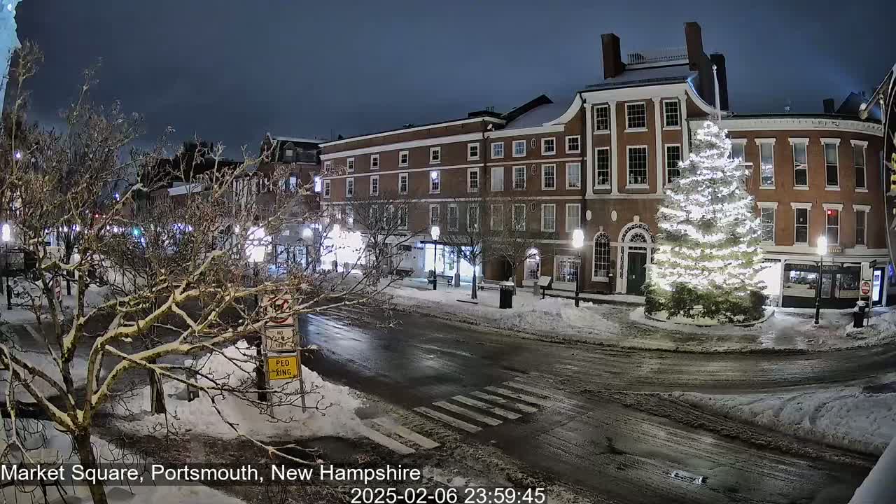 Portsmouth, Market Square Live Cam -  Portsmouth,  New Hampshire, USA