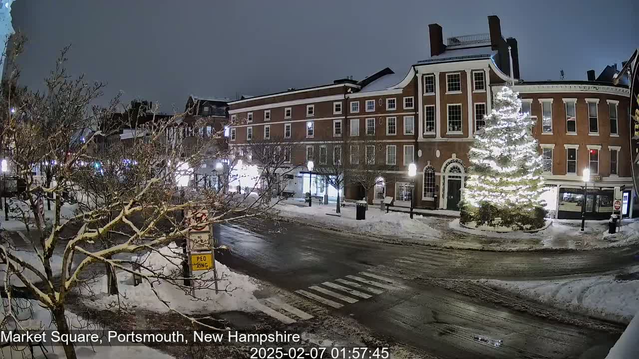 Portsmouth, Market Square Live Cam -  Portsmouth,  New Hampshire, USA