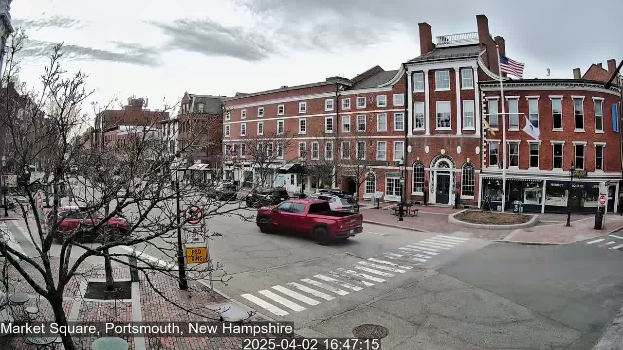Portsmouth, Market Square Live Cam -  Portsmouth,  New Hampshire, USA