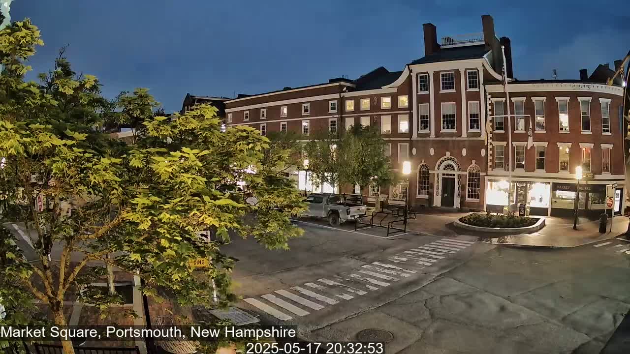 Portsmouth, Market Square Live Cam -  Portsmouth,  New Hampshire, USA