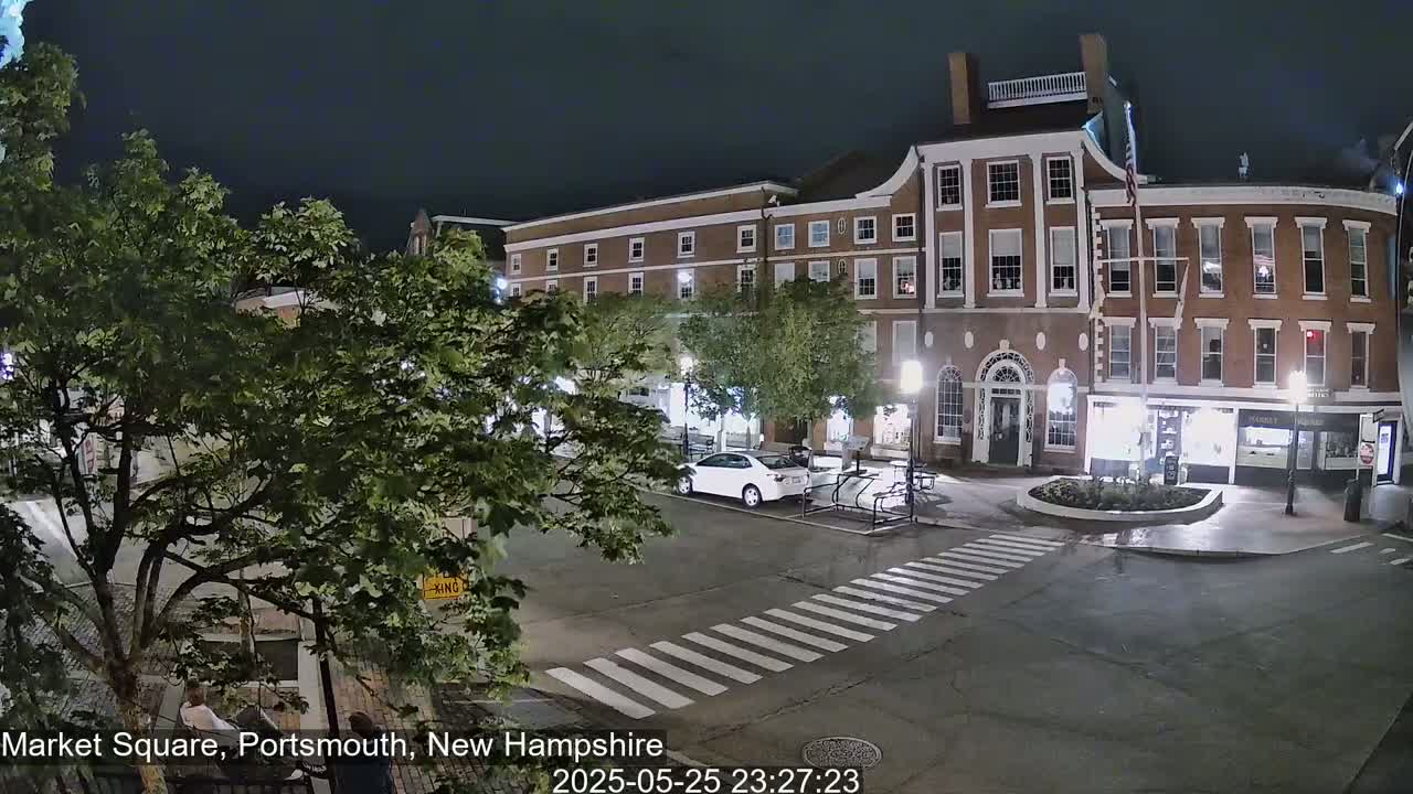 Portsmouth, Market Square Live Cam -  Portsmouth,  New Hampshire, USA
