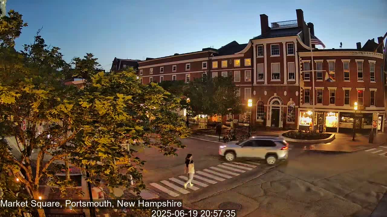 Portsmouth, Market Square Live Cam -  Portsmouth,  New Hampshire, USA