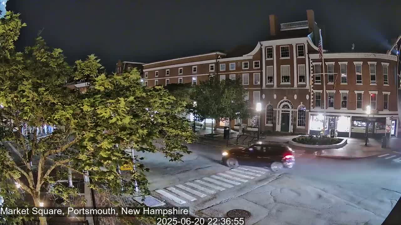 Portsmouth, Market Square Live Cam -  Portsmouth,  New Hampshire, USA