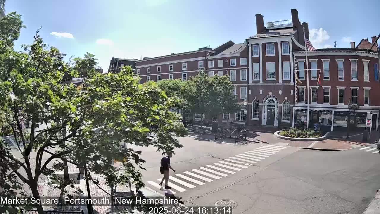 Portsmouth, Market Square Live Cam -  Portsmouth,  New Hampshire, USA