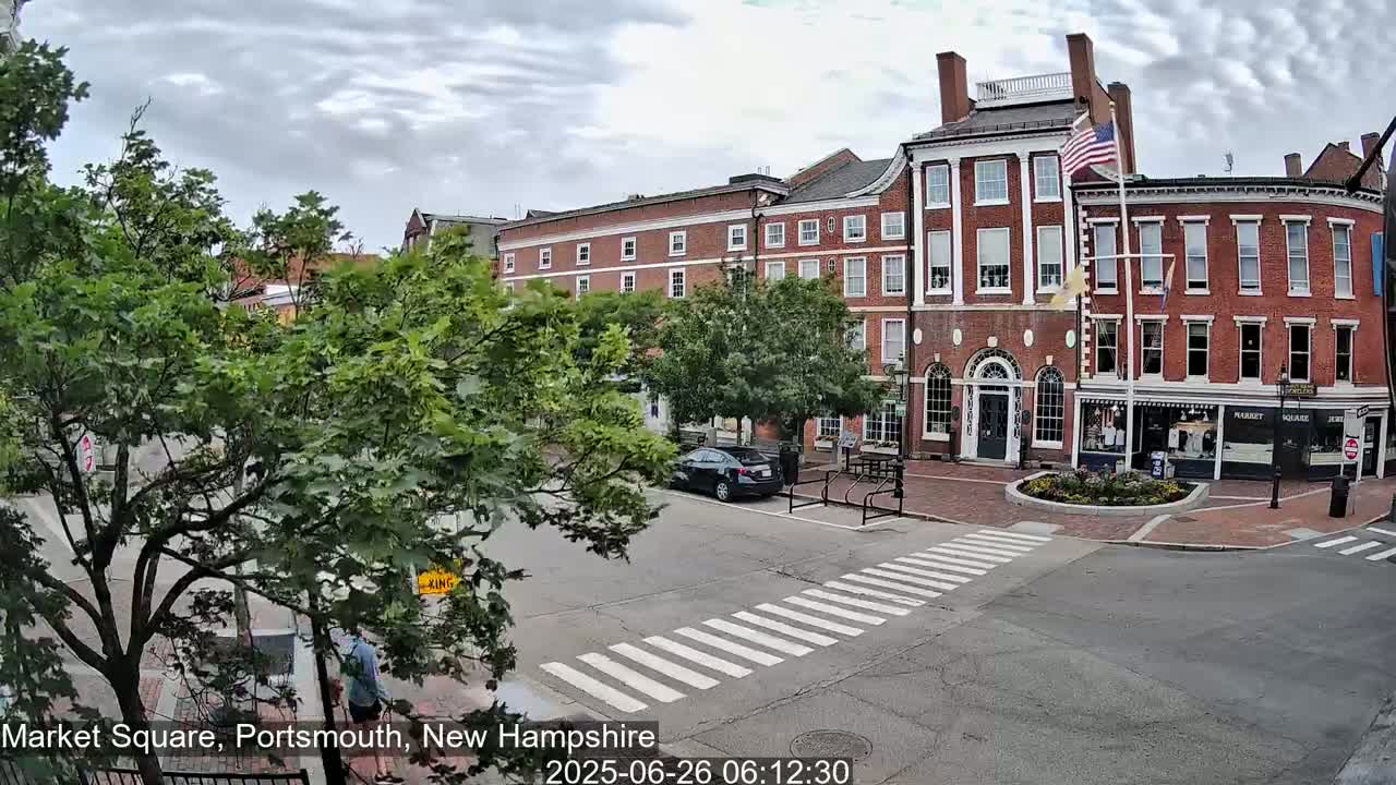 Portsmouth, Market Square Live Cam -  Portsmouth,  New Hampshire, USA