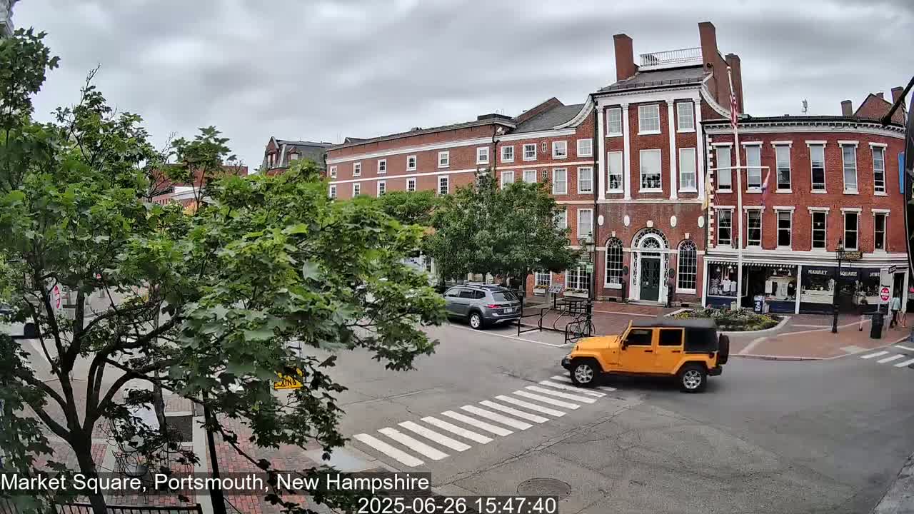 Portsmouth, Market Square Live Cam -  Portsmouth,  New Hampshire, USA