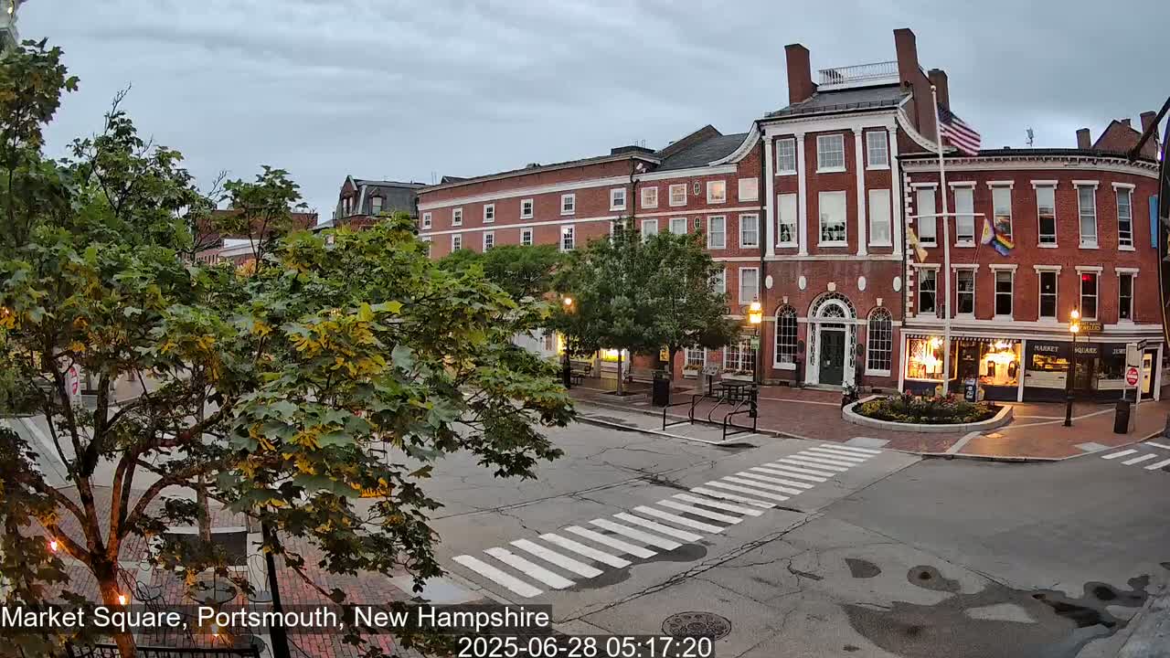 Portsmouth, Market Square Live Cam -  Portsmouth,  New Hampshire, USA