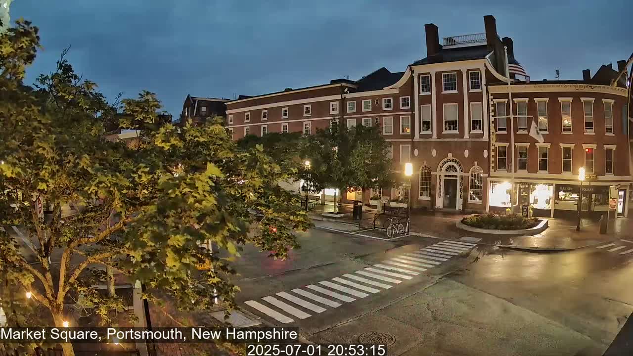 Portsmouth, Market Square Live Cam -  Portsmouth,  New Hampshire, USA
