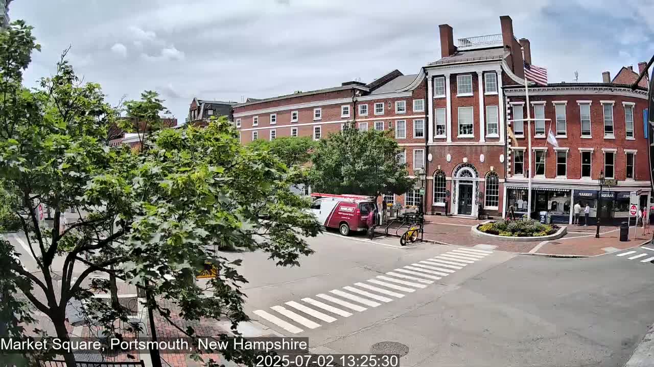 Portsmouth, Market Square Live Cam -  Portsmouth,  New Hampshire, USA