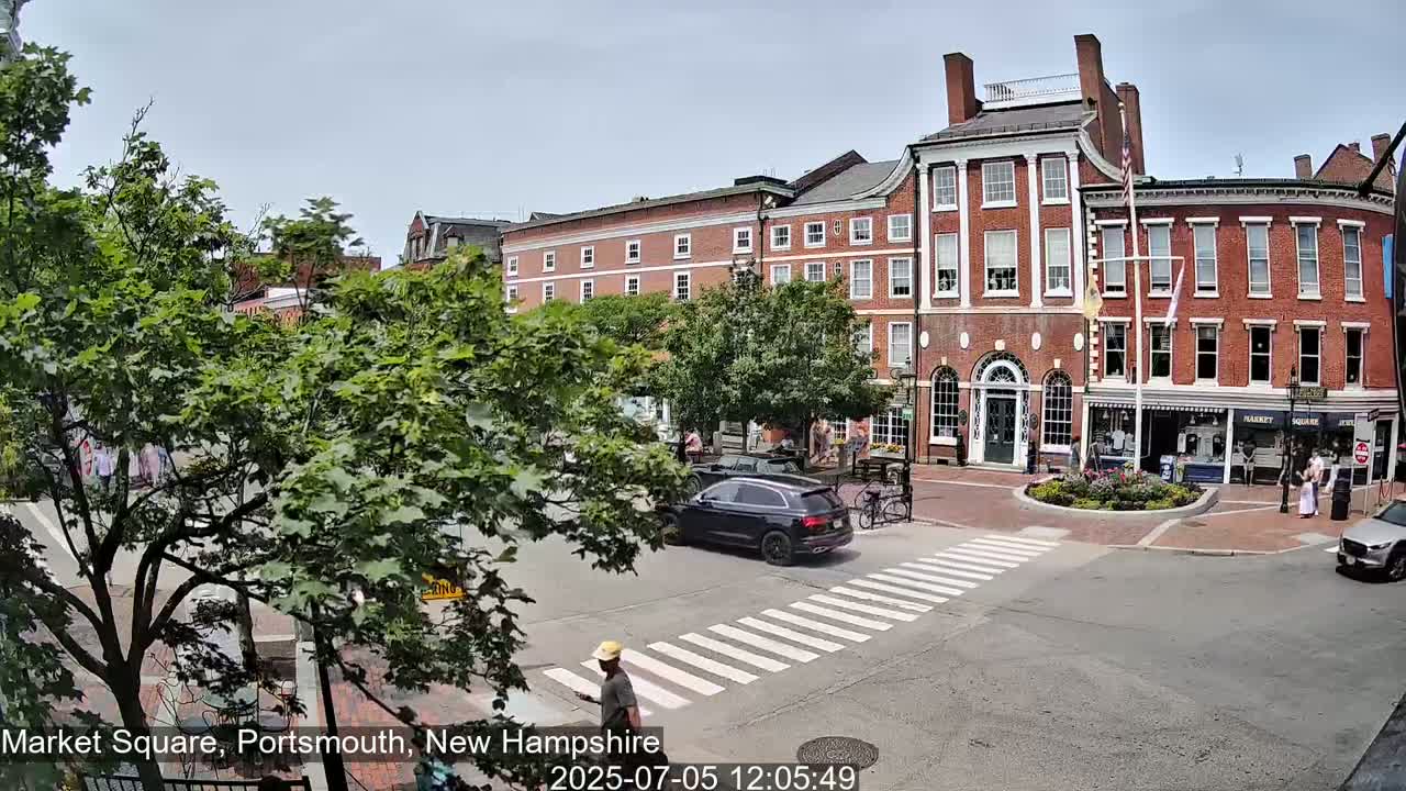 Portsmouth, Market Square Live Cam -  Portsmouth,  New Hampshire, USA