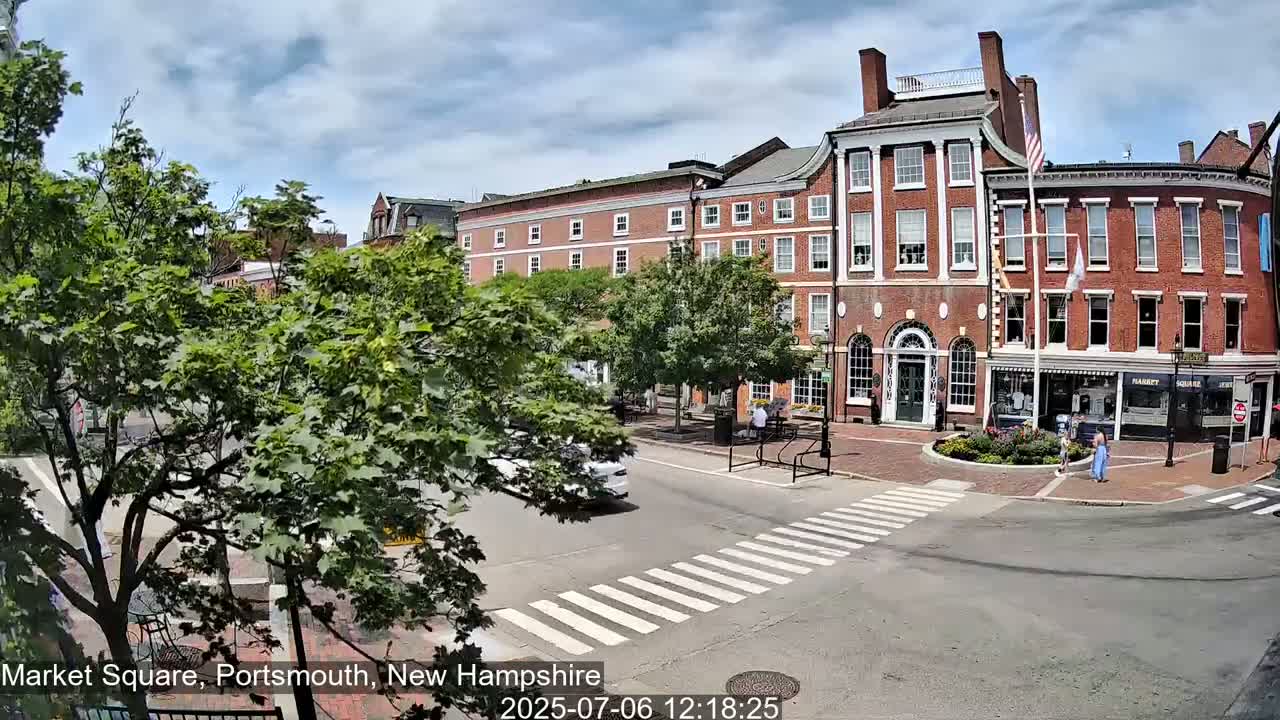 Portsmouth, Market Square Live Cam -  Portsmouth,  New Hampshire, USA