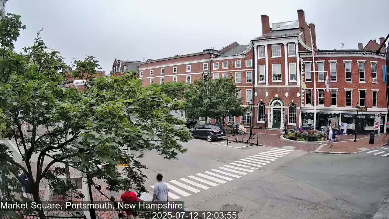 Portsmouth, Market Square Live Cam -  Portsmouth,  New Hampshire, USA