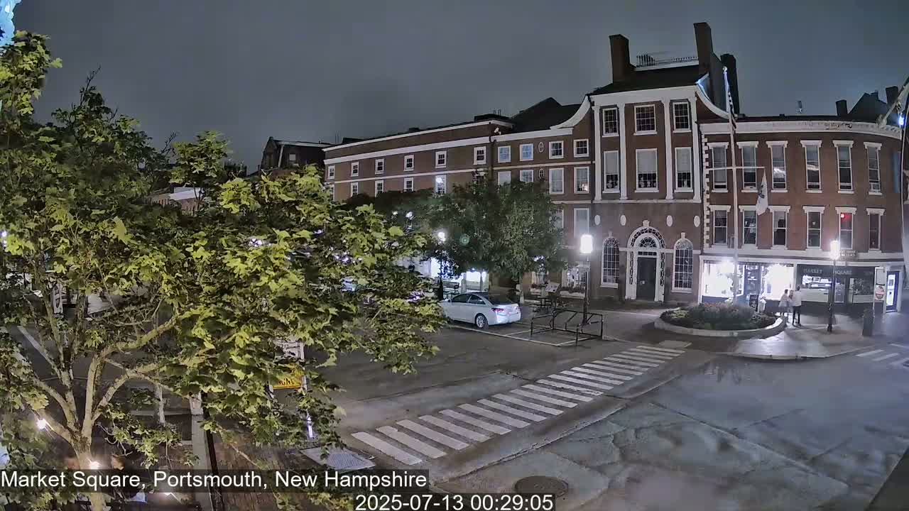 Portsmouth, Market Square Live Cam -  Portsmouth,  New Hampshire, USA