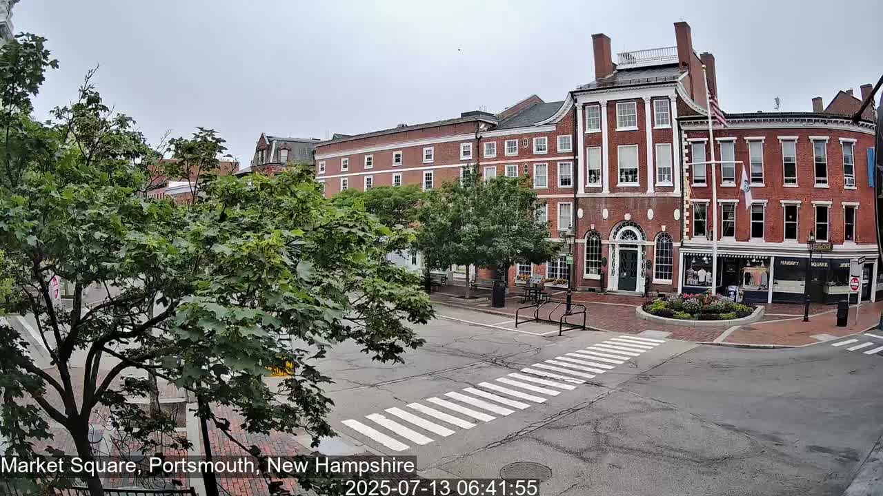 Portsmouth, Market Square Live Cam -  Portsmouth,  New Hampshire, USA