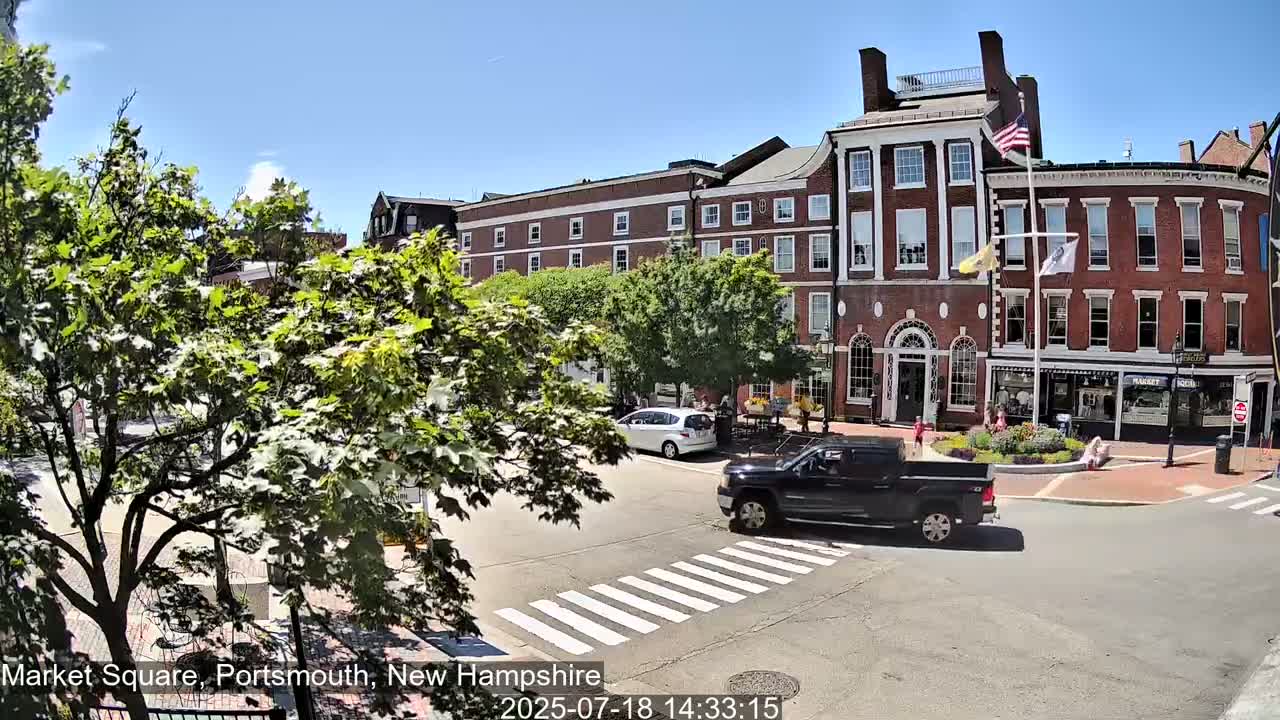 Portsmouth, Market Square Live Cam -  Portsmouth,  New Hampshire, USA