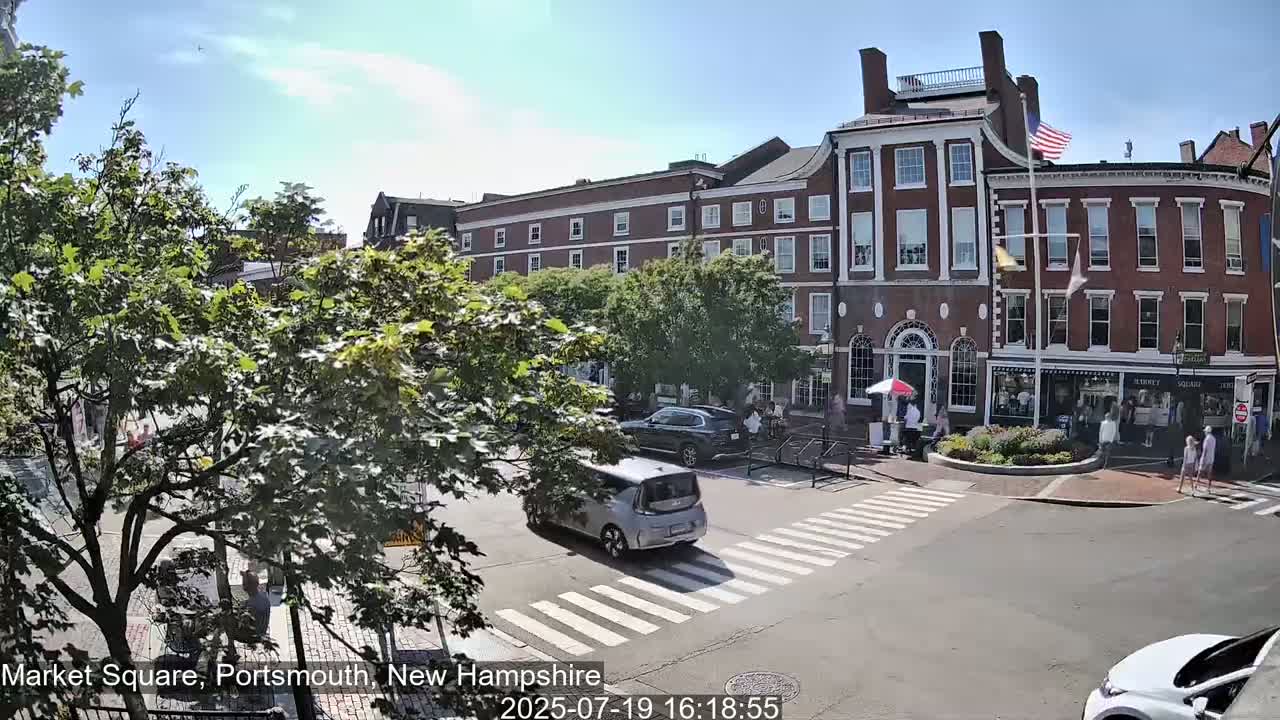 Portsmouth, Market Square Live Cam -  Portsmouth,  New Hampshire, USA