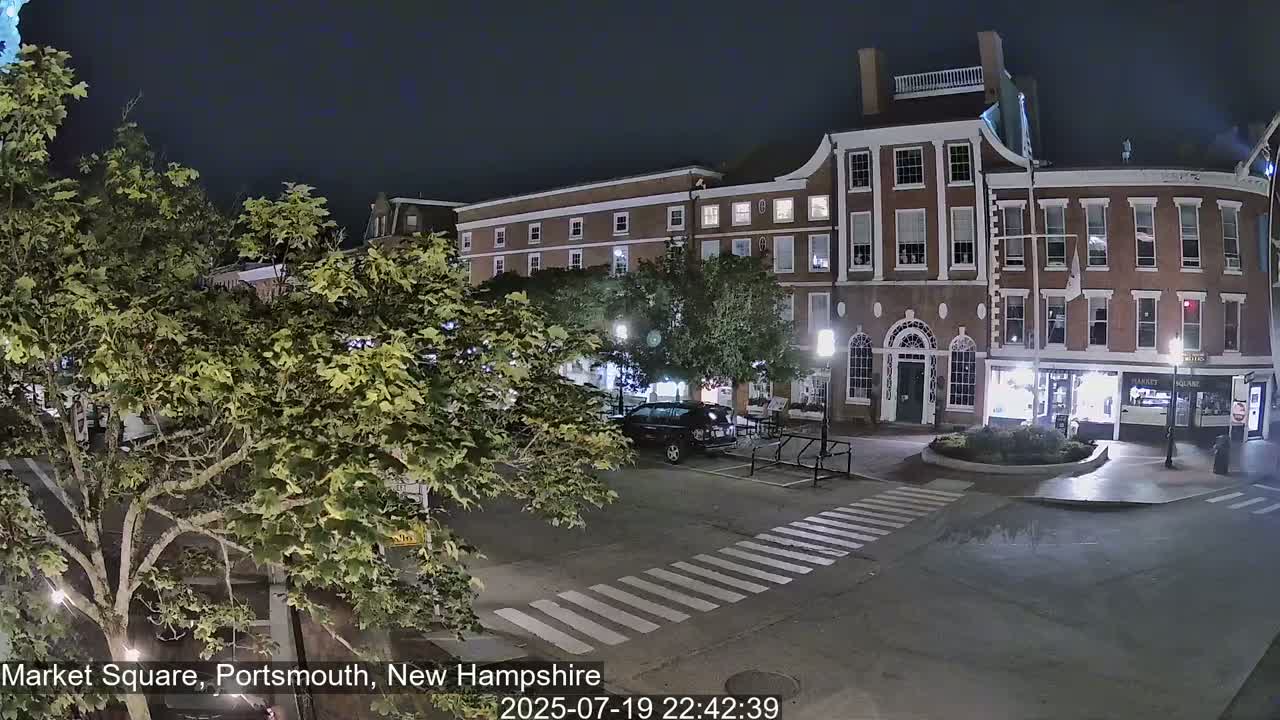Portsmouth, Market Square Live Cam -  Portsmouth,  New Hampshire, USA