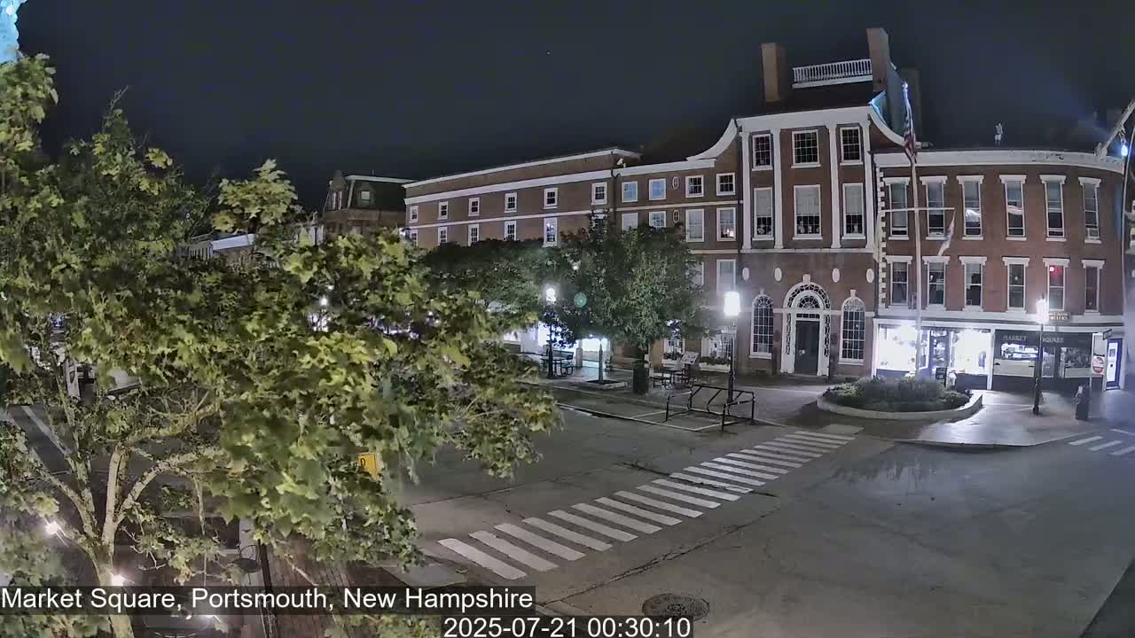 Portsmouth, Market Square Live Cam -  Portsmouth,  New Hampshire, USA