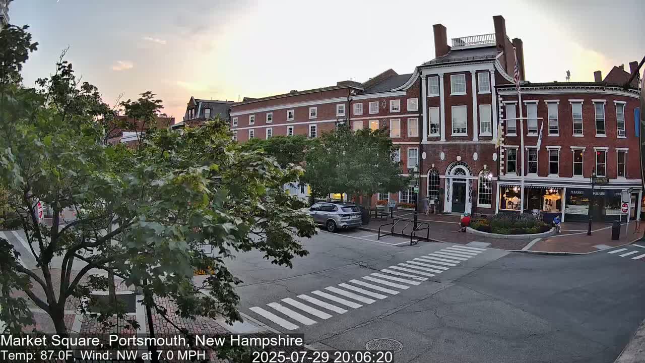 Portsmouth, Market Square Live Cam -  Portsmouth,  New Hampshire, USA