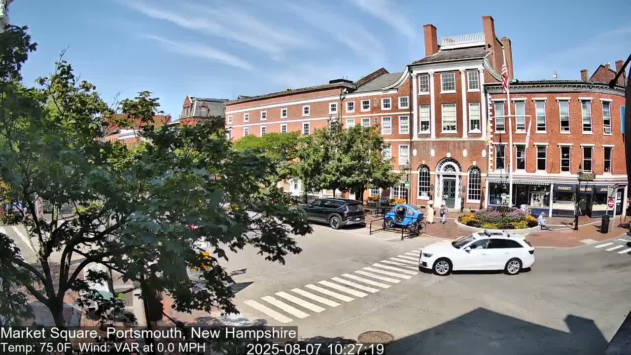 Portsmouth, Market Square Live Cam -  Portsmouth,  New Hampshire, USA