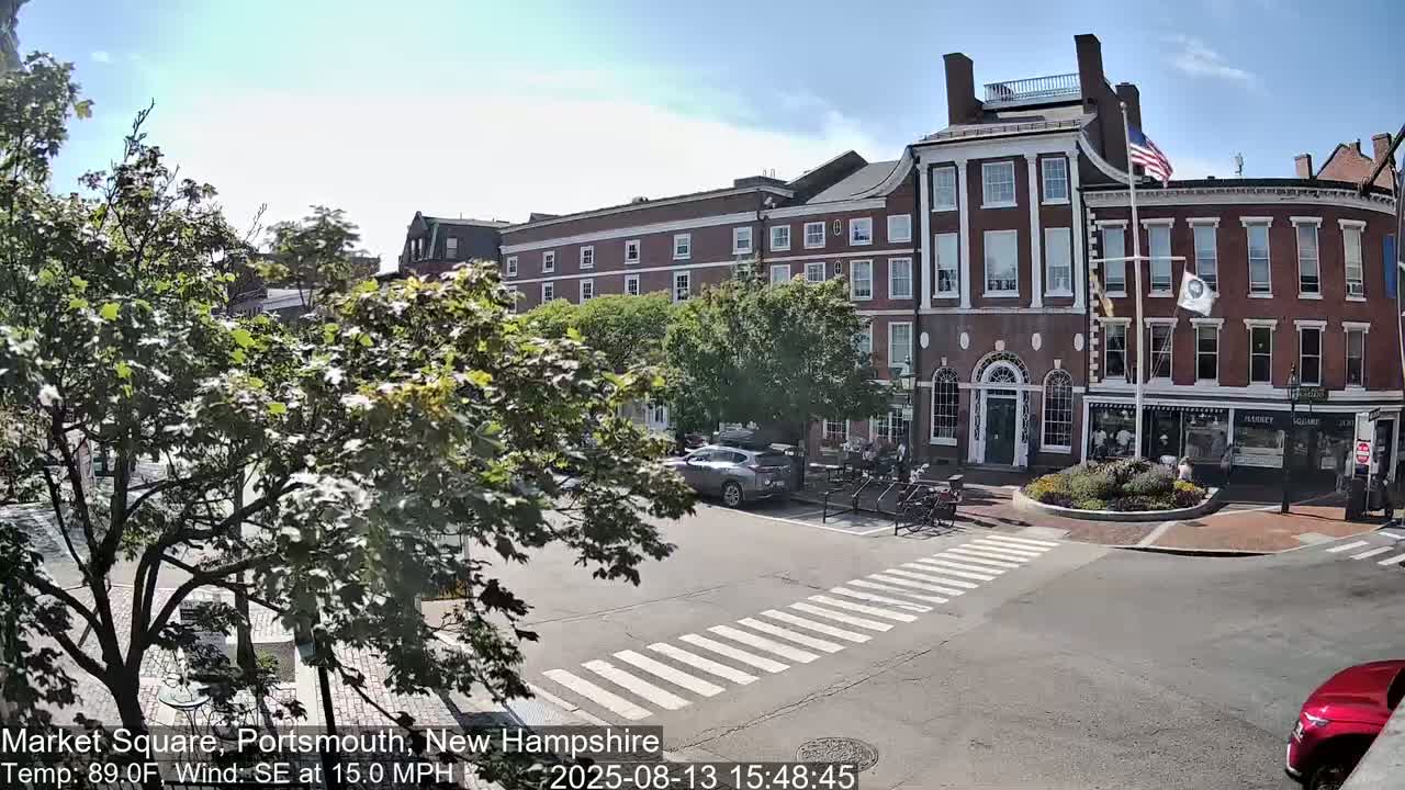 Portsmouth, Market Square Live Cam -  Portsmouth,  New Hampshire, USA