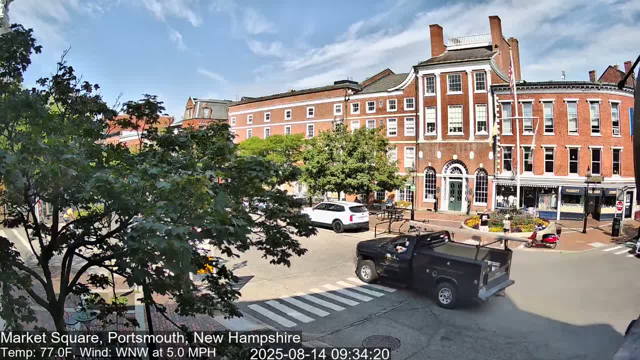 Portsmouth, Market Square Live Cam -  Portsmouth,  New Hampshire, USA