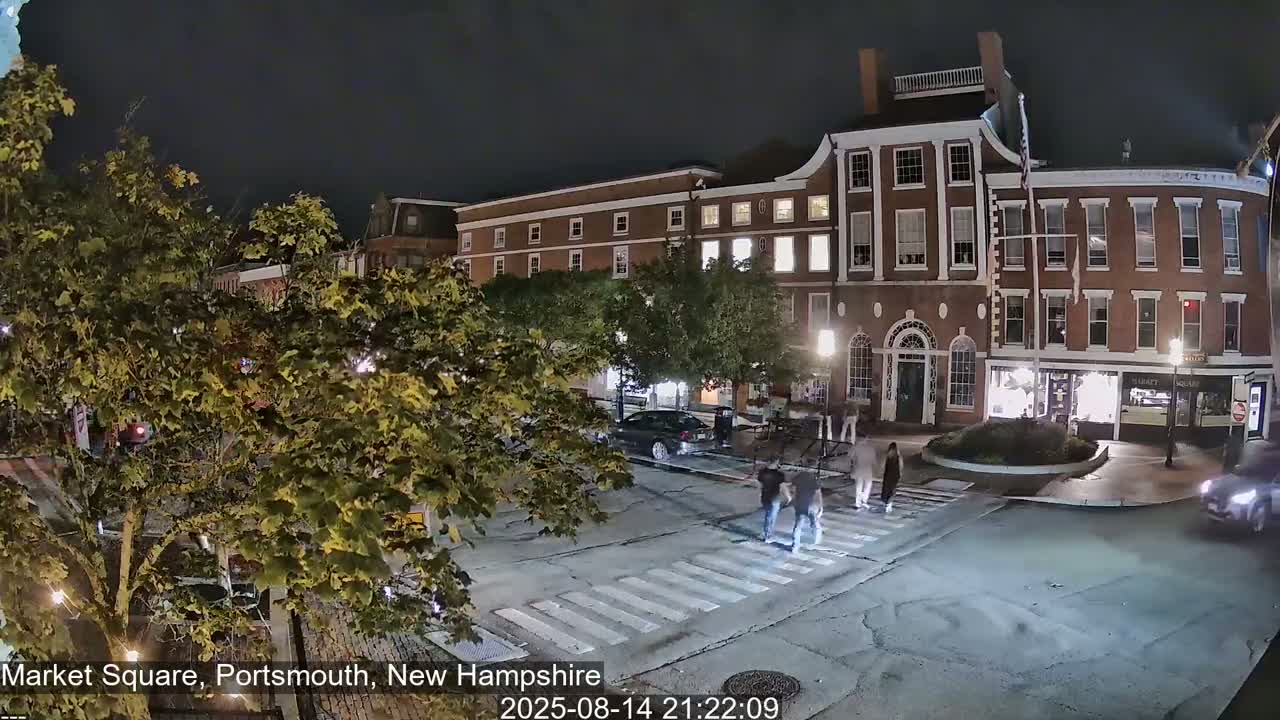 Portsmouth, Market Square Live Cam -  Portsmouth,  New Hampshire, USA