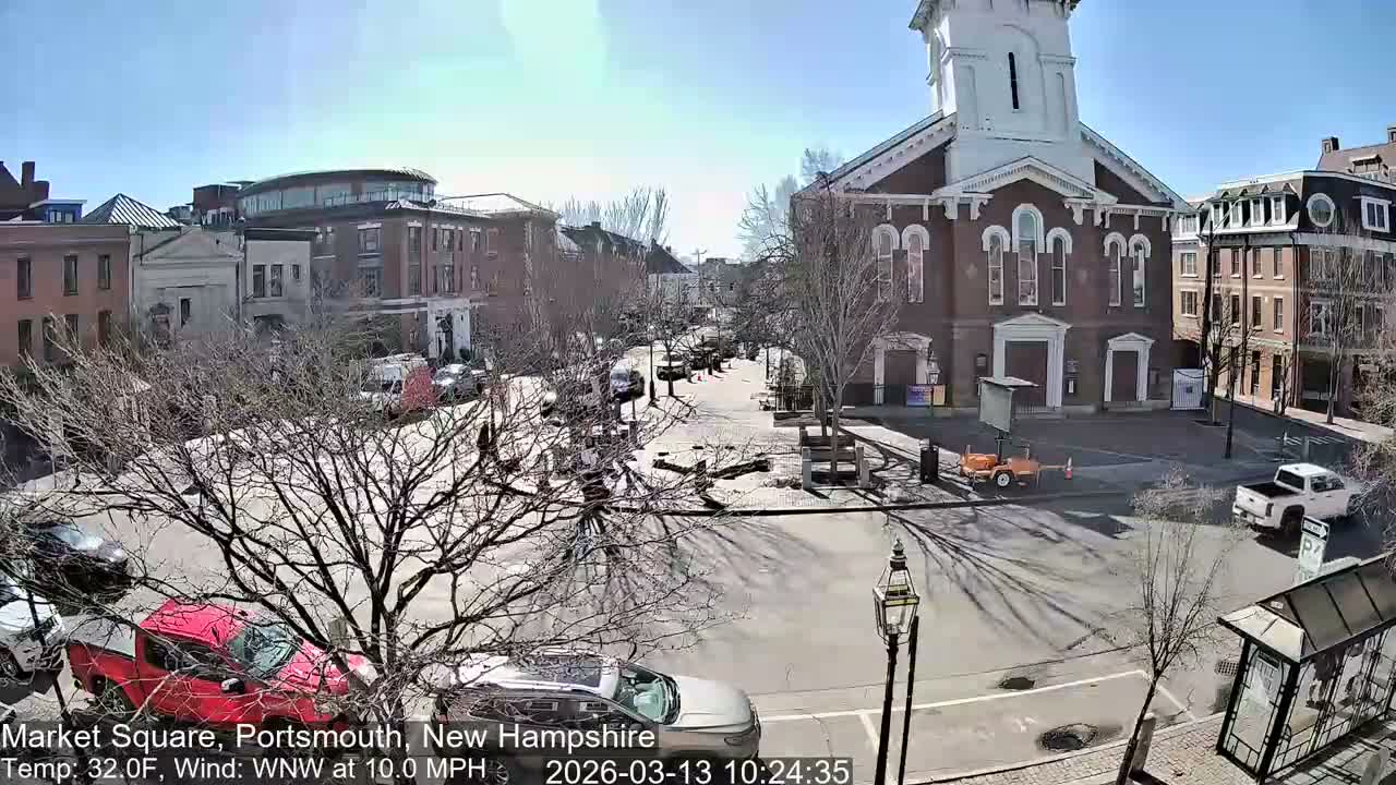 Portsmouth, Market Square Live Cam -  Portsmouth,  New Hampshire, USA