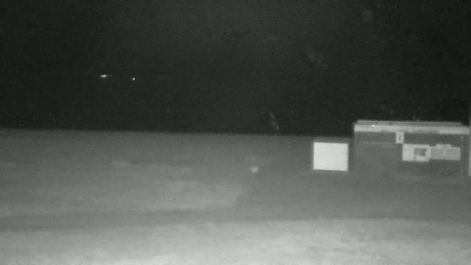 Hyeres, Plage de l'Ayguade Beach & Ayguade  Live Cam - Toulon, Var, Provence-Alpes-Cote d’Azur, France 