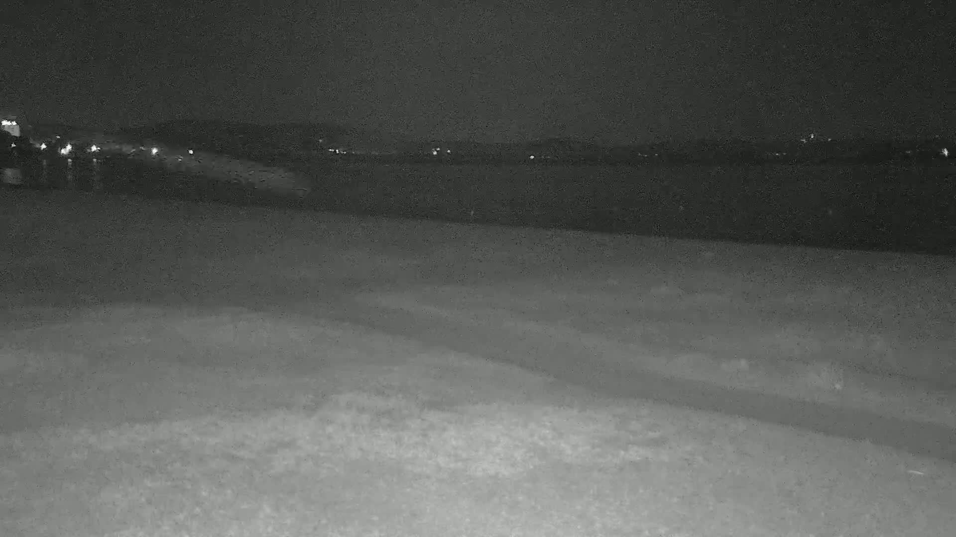 Hyeres, Plage de l'Ayguade Beach & Ayguade  Live Cam - Toulon, Var, Provence-Alpes-Cote d’Azur, France 