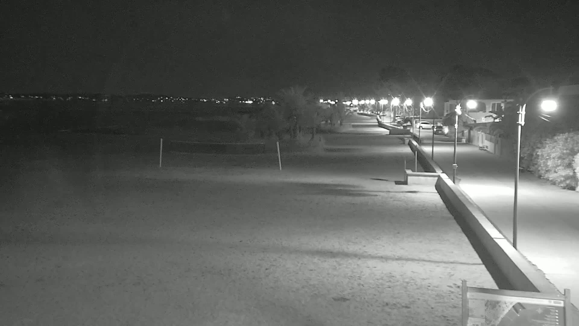 Hyeres, Plage de l'Ayguade Beach & Ayguade  Live Cam - Toulon, Var, Provence-Alpes-Cote d’Azur, France 
